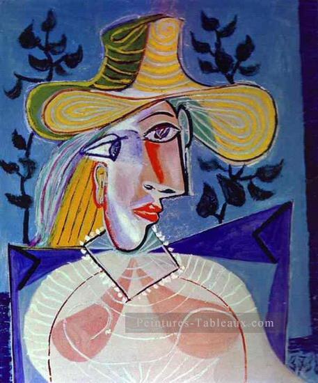 Femme à la collerette 1926 cubiste Pablo Picasso Peintures à l'huile